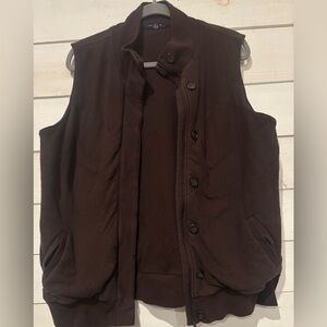 Lands' End Woman's Vest Button
Placket Zip Close 2 Pockets Brown in size L